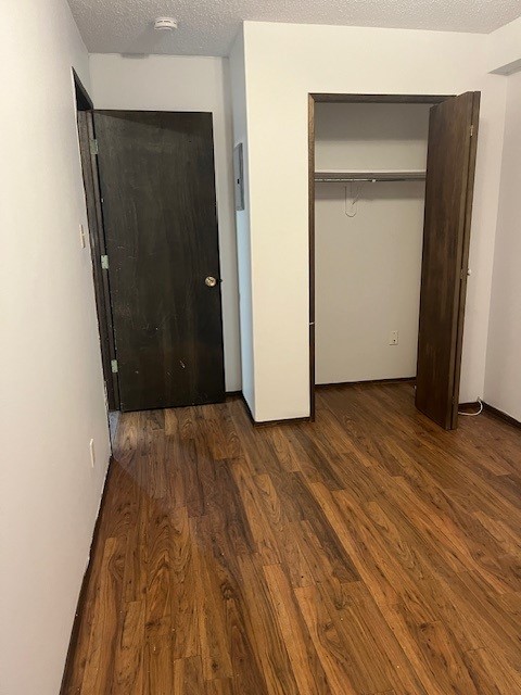 Affordable 1 Bedroom Lower Suite – Great Location!